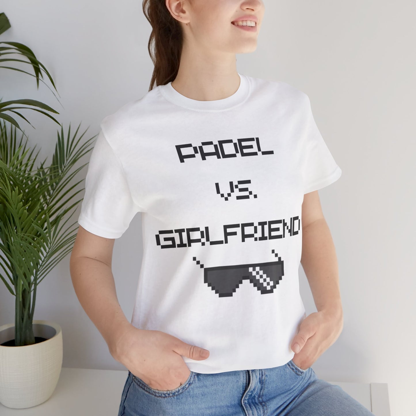 Padel vs. Girlfriend - T-Shirt